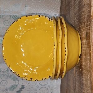 Tommy Bahama | Set Of 4 Yellow Crackle Melamine Salad / Cereal Bowls